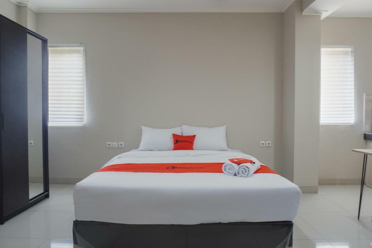 Residences By Reddoorz Near Mt Haryono - Minimum Stay 7 Days Jakarta Exteriér fotografie